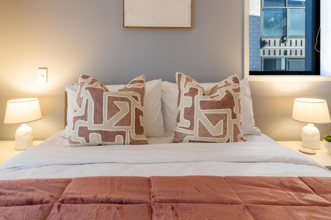 כרייסטצ'רץ' Walk To Riverside Market 4 Bed 4 Bath With Car Park מראה חיצוני תמונה
