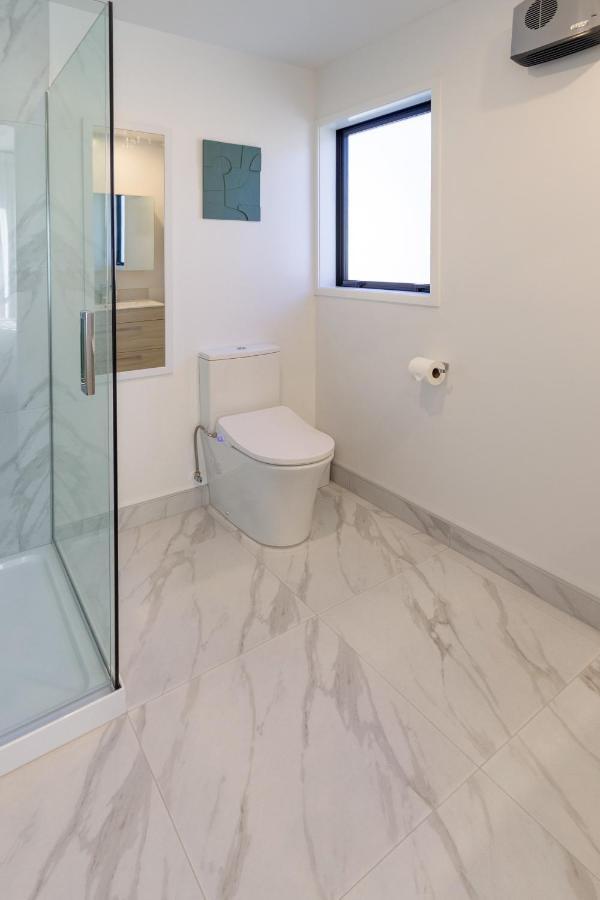 כרייסטצ'רץ' Walk To Riverside Market 4 Bed 4 Bath With Car Park מראה חיצוני תמונה